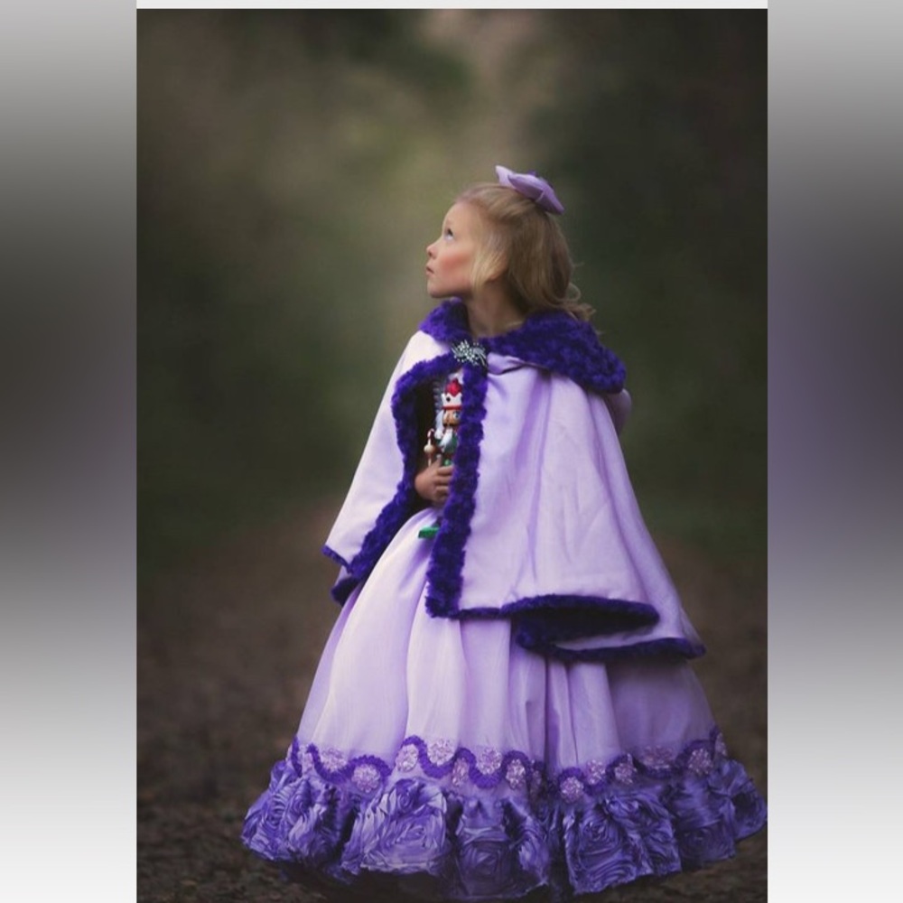 Matching Cape for Clara’s Dress (Nutcracker and the Four Realms) by Ella Dynae